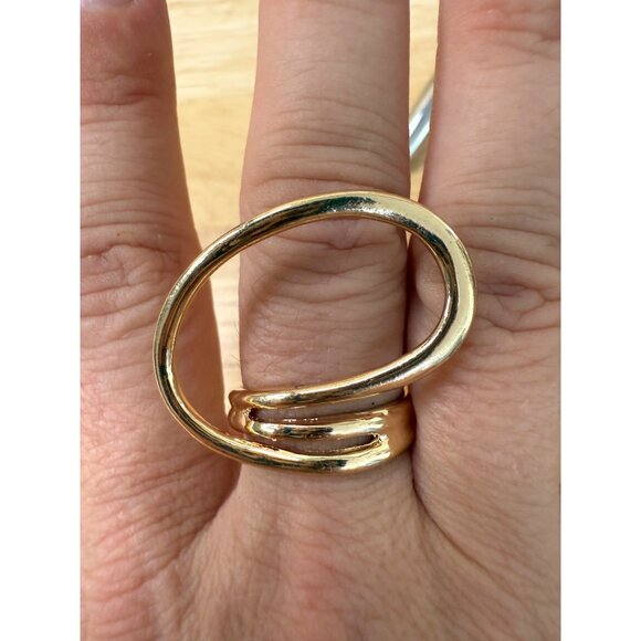 Gold Tone Spiral Wrap Statement Ring Size 7.5 - Picture 2 of 10